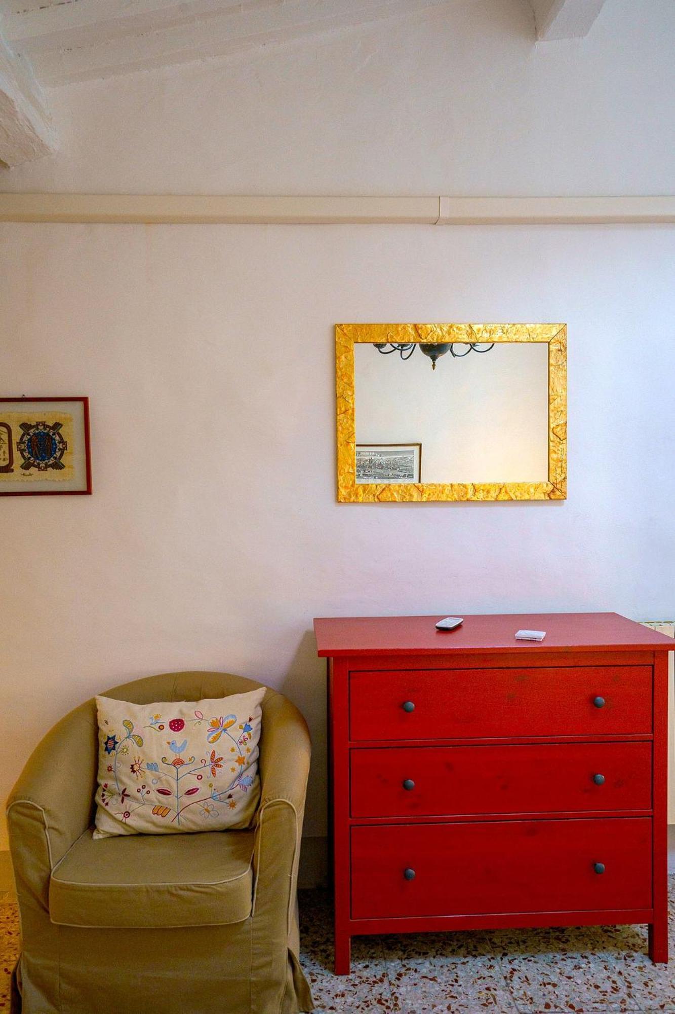 Lovely & Charming 1br- 7 Min Walk By The Duomo Apartamento Florencia